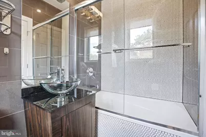915 3rd Street NE, Washington, DC 20002 - Photo 33