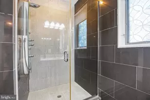 915 3rd St NE, Washington, DC 20002 - Photo 29