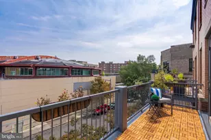 2412 17th St NW, Washington, DC 20009 - Photo 13
