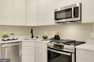 1319 11th St NW, Washington, DC 20001 - Photo 5