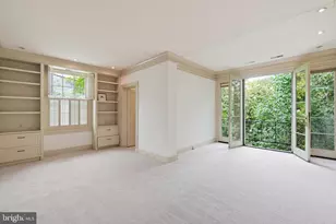 1241 33rd St NW, Washington, DC 20007 - Photo 3