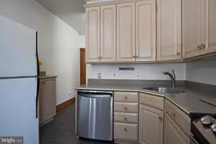1427 East Capitol St NE, Washington, DC 20003 - Photo 15