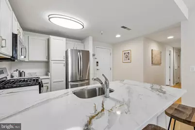 350 G Street SW #N411, Washington, DC 20024 - Photo 9