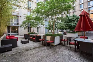 940 25th St NW, Washington, DC 20037 - Photo 21