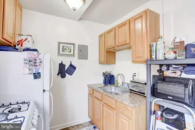 940 25th Street NW #309S, Washington, DC 20037 - Photo 15