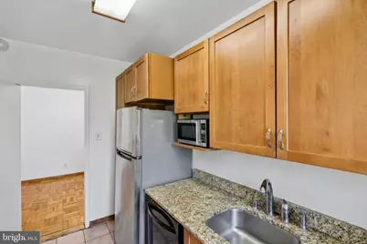 4200 Cathedral Avenue NW #716, Washington, DC 20016 - Photo 21