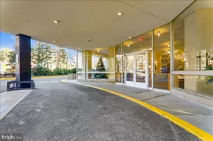 4200 Cathedral Ave NW, Washington, DC 20016 - Photo 5