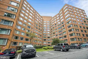 4200 Cathedral Ave NW, Washington, DC 20016 - Photo 37