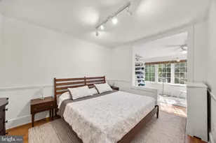 1930 37th St NW, Washington, DC 20007 - Photo 11