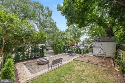 1930 37th Street NW, Washington, DC 20007 - Photo 25