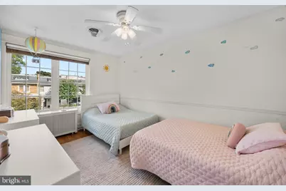 1930 37th Street NW, Washington, DC 20007 - Photo 15