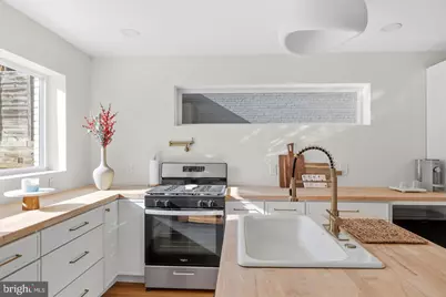 125 Urell Place NE, Washington, DC 20011 - Photo 17