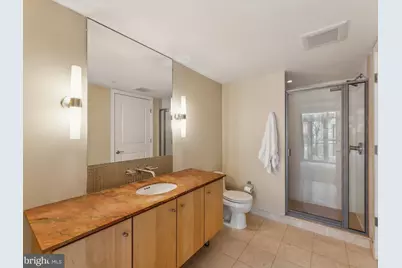 1025 1st Street SE #202, Washington, DC 20003 - Photo 11