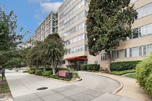 1711 Massachusetts Ave NW, Washington, DC 20036 - Photo 3