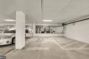 5201 Wisconsin Ave NW, Washington, DC 20015 - Photo 31
