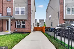 4292 South Capitol Terrace SW, Washington, DC 20032 - Photo 3