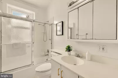2015 Allen Place NW, Washington, DC 20009 - Photo 23