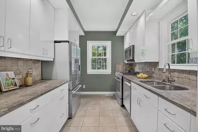 6312 31st Street NW, Washington, DC 20015 - Photo 9
