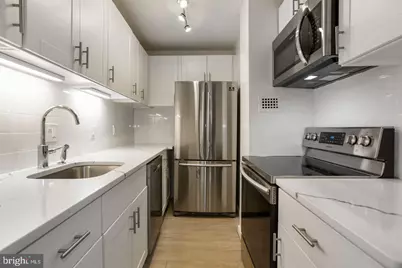 1800 R Street NW #204, Washington, DC 20009 - Photo 11