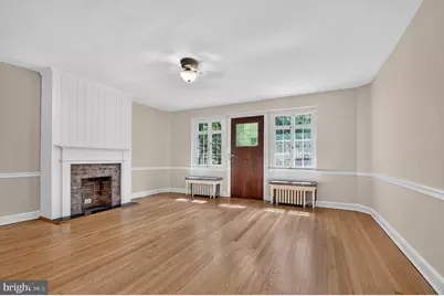 4459 Greenwich Parkway NW, Washington, DC 20007 - Photo 3