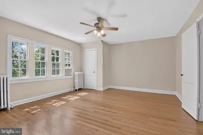 4459 Greenwich Parkway NW, Washington, DC 20007 - Photo 9
