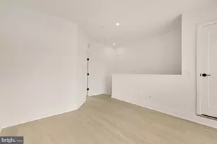 2615 Olmsted Ct NW, Washington, DC 20001 - Photo 25