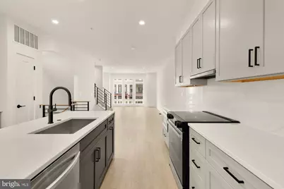 2615 Olmsted Court NW, Washington, DC 20001 - Photo 9