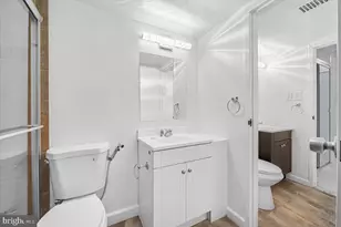 4201 Cathedral Ave NW, Washington, DC 20016 - Photo 17