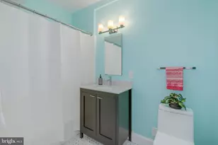 4000 Cathedral Ave NW, Washington, DC 20016 - Photo 19