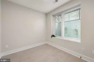2209 M St NE, Washington, DC 20002 - Photo 19