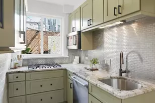 2129 Newport Pl NW, Washington, DC 20037 - Photo 9