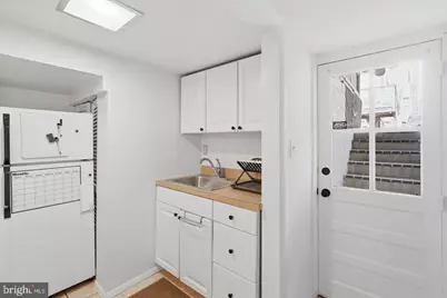 2129 Newport Place NW, Washington, DC 20037 - Photo 23