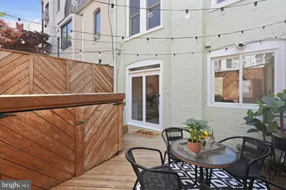 2129 Newport Place NW, Washington, DC 20037 - Photo 27