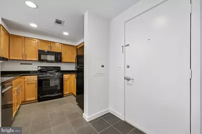 3883 Connecticut Avenue NW #215, Washington, DC 20008 - Photo 7