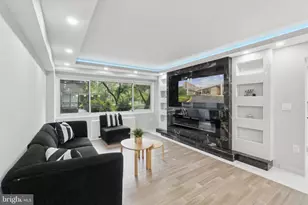 4201 Cathedral Ave NW, Washington, DC 20016 - Photo 5