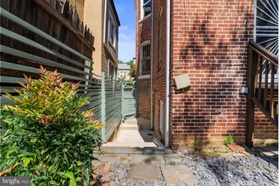 762 Gresham Place NW, Washington, DC 20001 - Photo 45