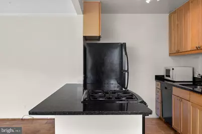 4570 Macarthur Boulevard NW #107, Washington, DC 20007 - Photo 7