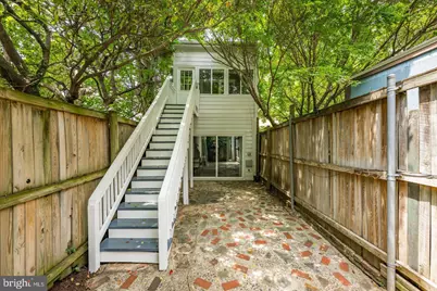 108 14th Street SE, Washington, DC 20003 - Photo 17