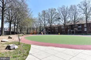 31 Randolph Pl NW, Washington, DC 20001 - Photo 25