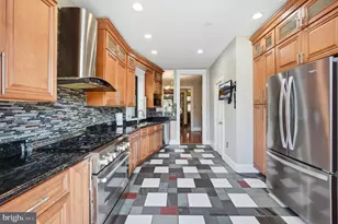 126 Seaton Pl NW, Washington, DC 20001 - Photo 13