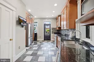 126 Seaton Pl NW, Washington, DC 20001 - Photo 13
