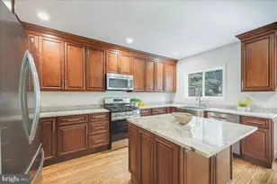 2509 39th St NW, Washington, DC 20007 - Photo 19