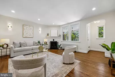 2509 39th Street NW, Washington, DC 20007 - Photo 5