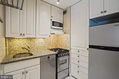 1801 Clydesdale Place NW #704, Washington, DC 20009 - Photo 13