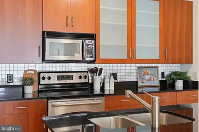 910 M Street NW #1112, Washington, DC 20001 - Photo 9