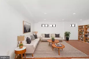 1321 NW Fairmont Street NW, Washington, DC 20009 - Photo 11