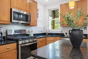 1302 A St SE, Washington, DC 20003 - Photo 29