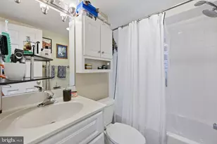 1302 A St SE, Washington, DC 20003 - Photo 53