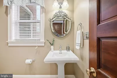 1302 A Street SE, Washington, DC 20003 - Photo 21