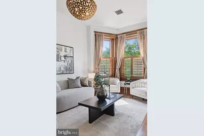 1302 A Street SE, Washington, DC 20003 - Photo 9